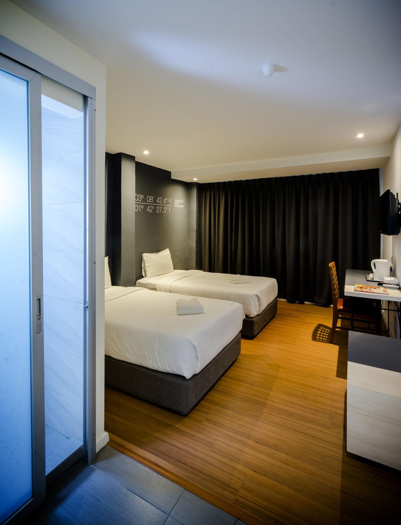 H Boutique Hotel Xplorer Cheras Kuala Lumpur Exterior photo