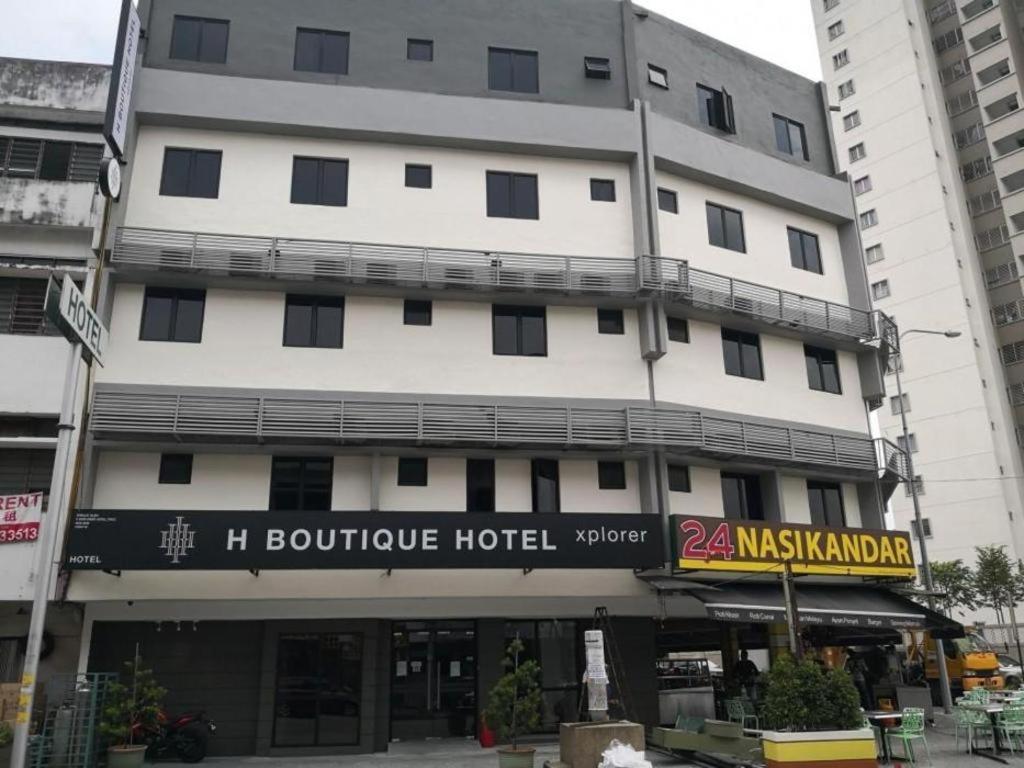 H Boutique Hotel Xplorer Cheras Kuala Lumpur Exterior photo
